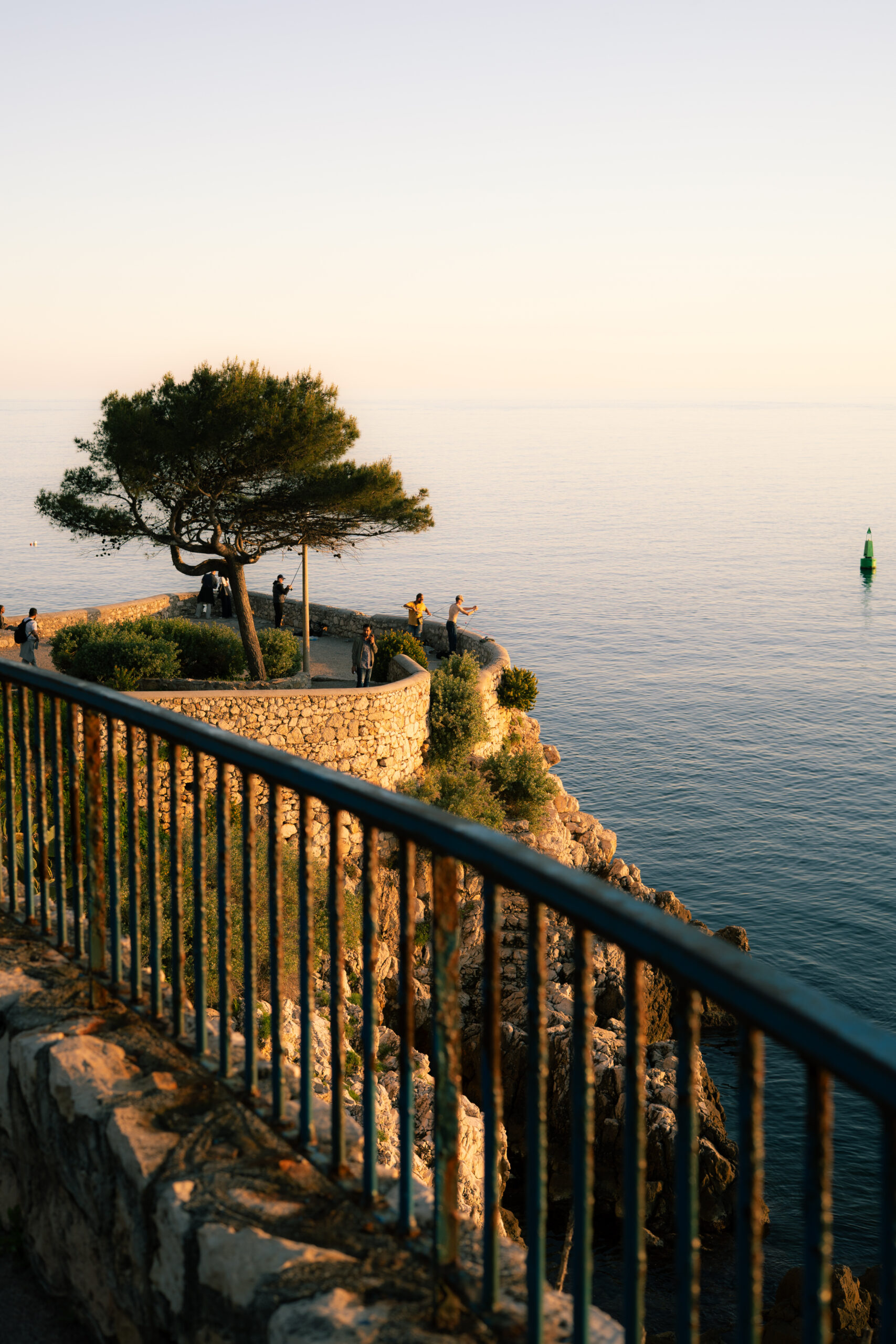 La Réserve coves in Nice, France - guide in Nice