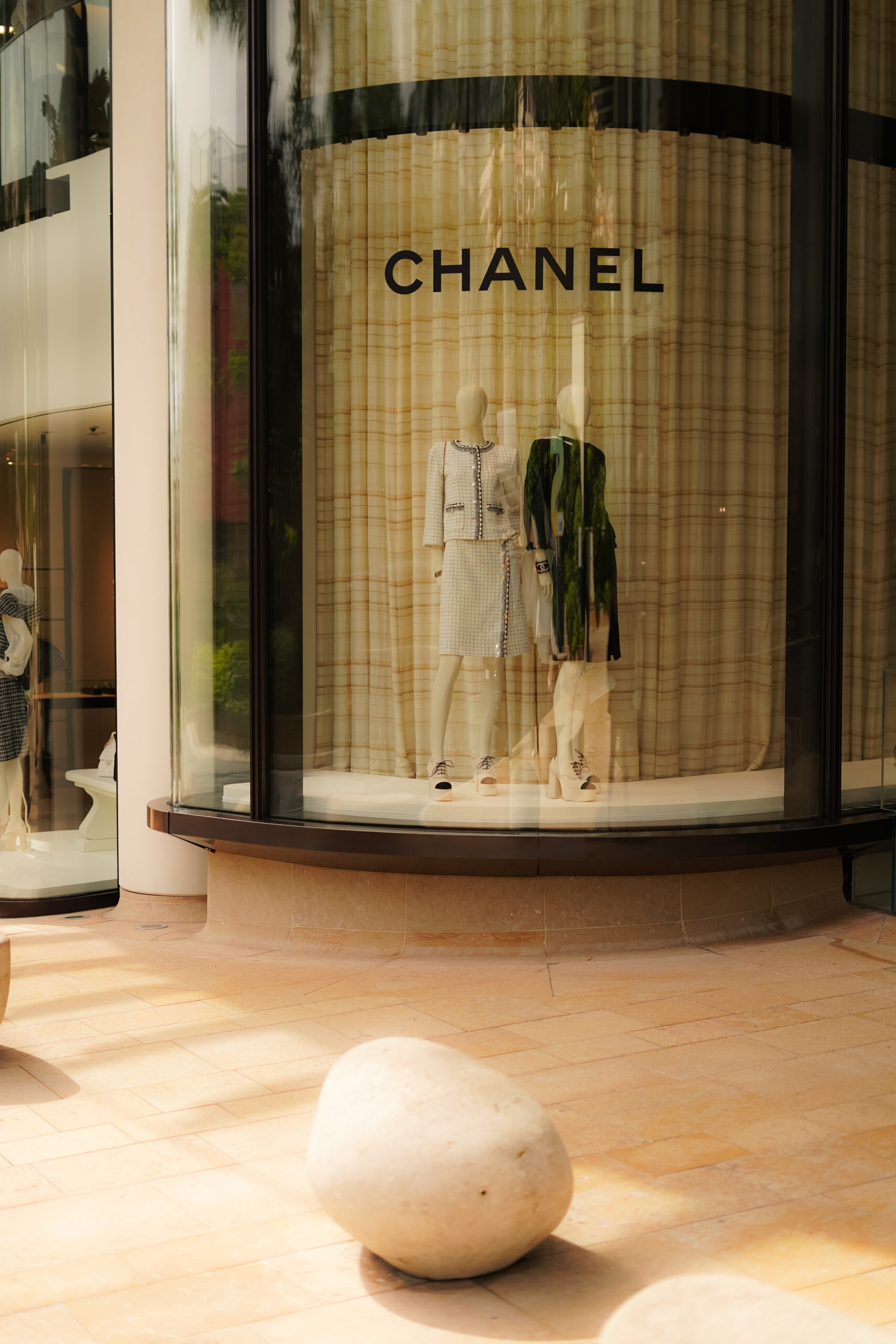 Luxury Boutique in Monte Carlo - City Guide to Monaco