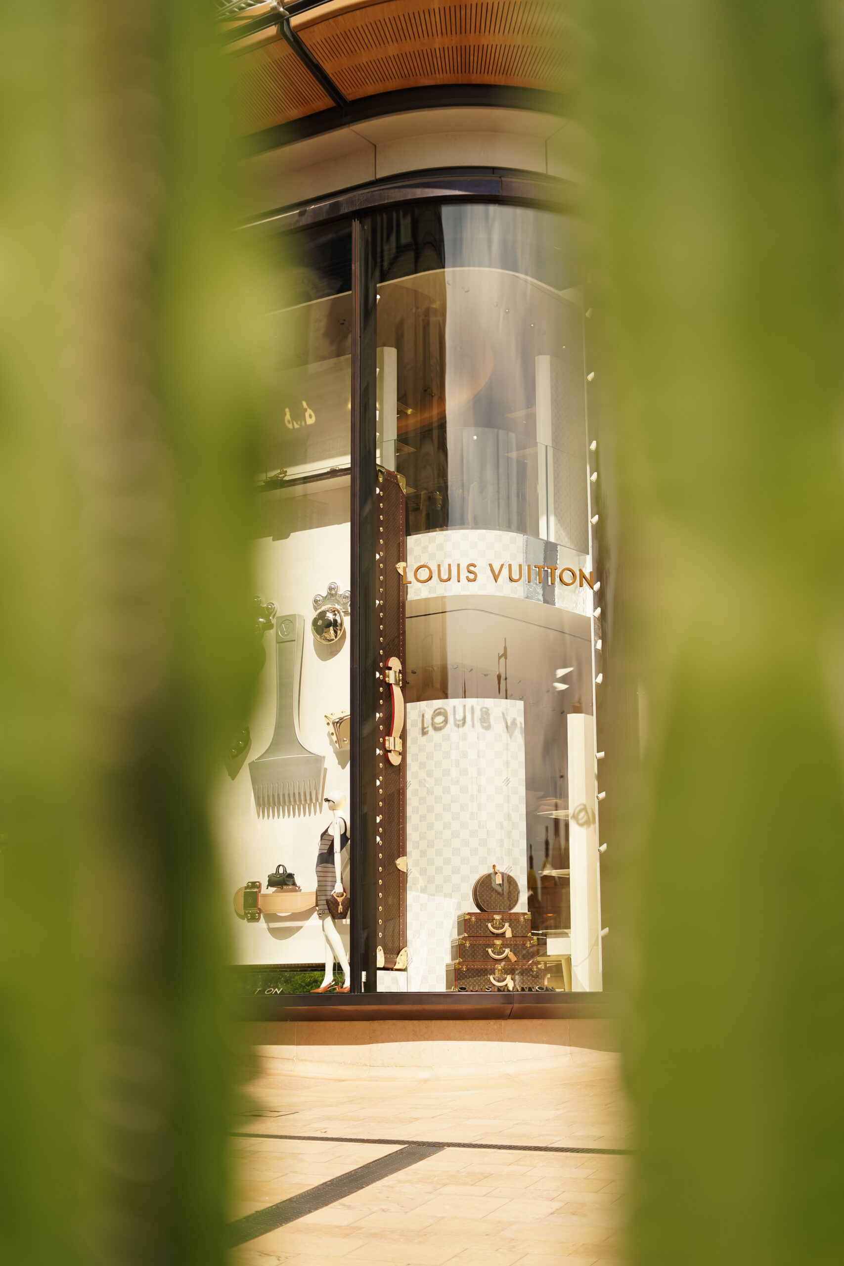 Luxury Boutique in Monte Carlo - City Guide to Monaco