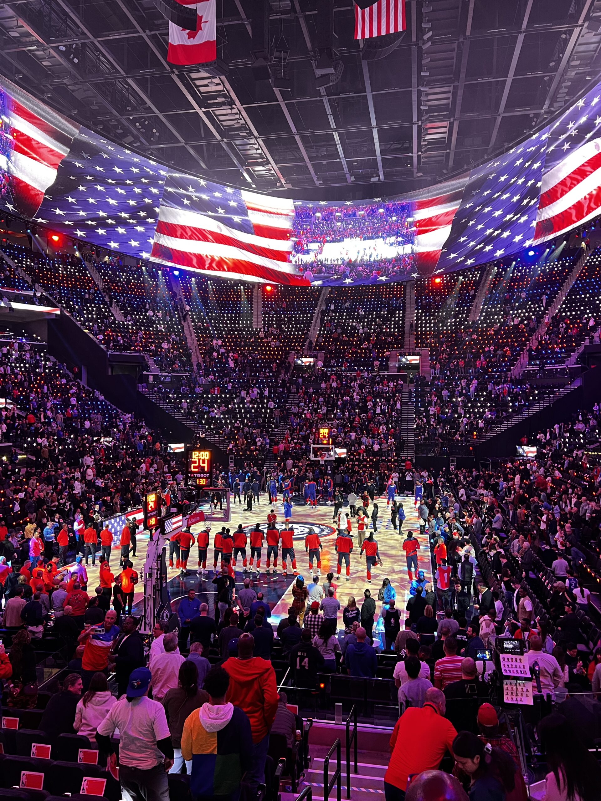 NBA - Clippers Game at Inuit Game - LOS ANGELES BASKETBALL GAME