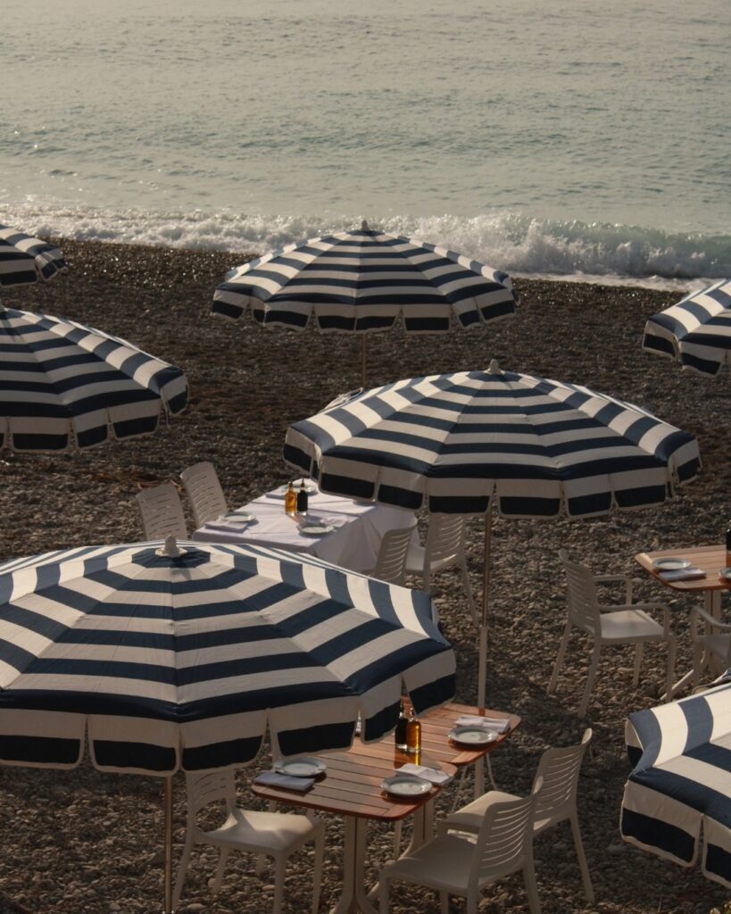 Nice French Riviera - Lunch by the sea